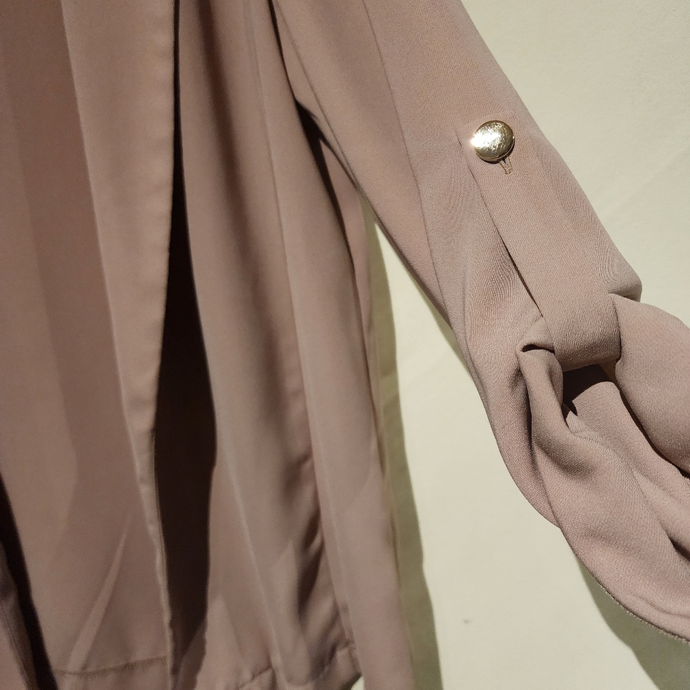💙 GUC Cream Blazer - Picture 5 of 8